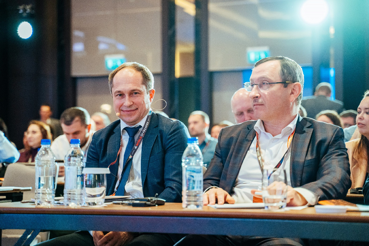 Zak World of Façades