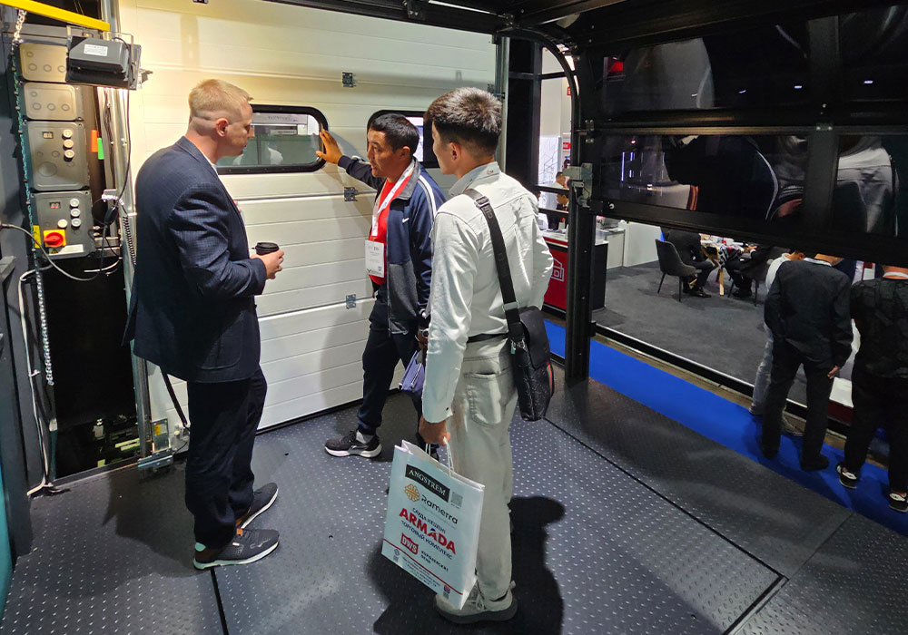 «АЛЮТЕХ» представил фирменную экспозицию на выставке KazBuild в Алматы