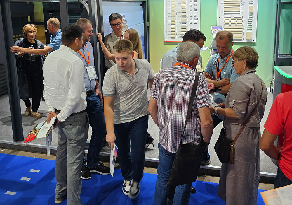 «АЛЮТЕХ» представил фирменную экспозицию на выставке KazBuild в Алматы