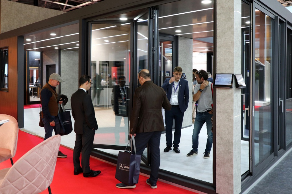 Группа компаний «АЛЮТЕХ» на Международной строительной выставке BATIMAT в Париже