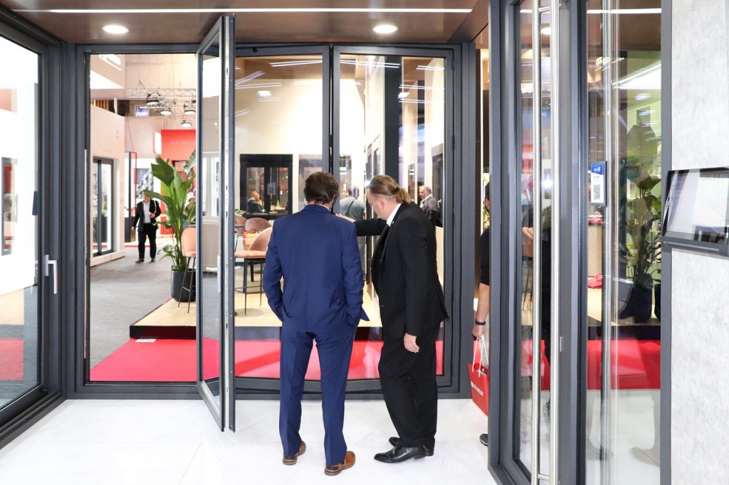 Группа компаний «АЛЮТЕХ» на Международной строительной выставке BATIMAT в Париже