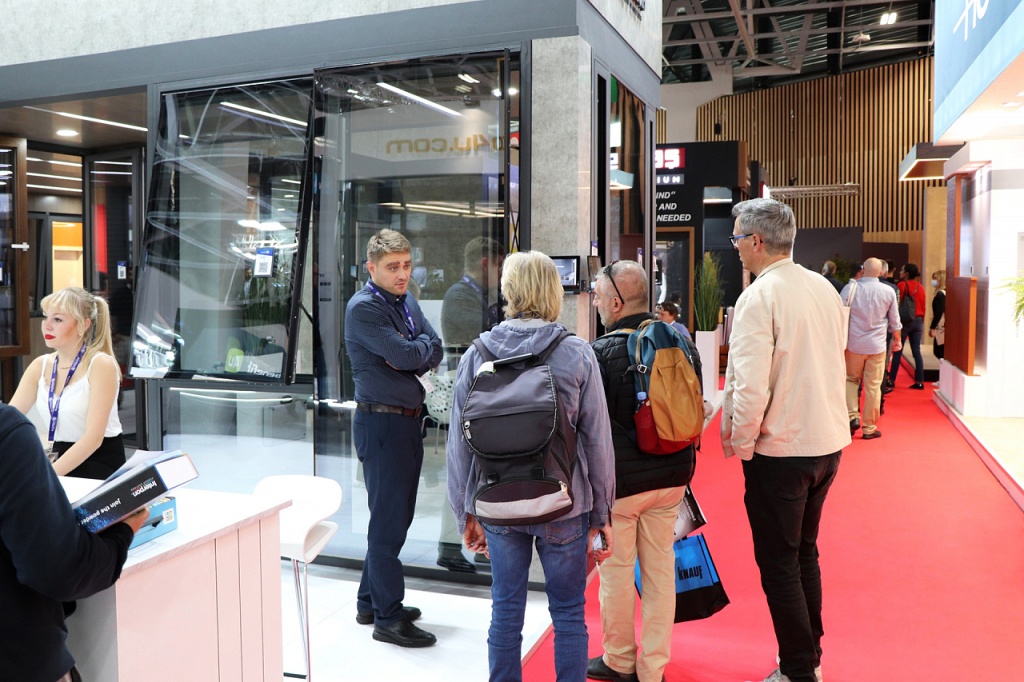 Группа компаний «АЛЮТЕХ» на Международной строительной выставке BATIMAT в Париже