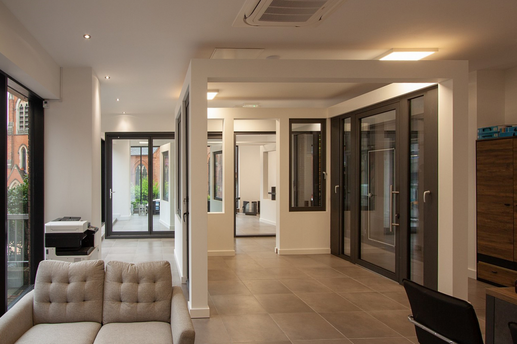 ALUTECH COMMERCIAL UK